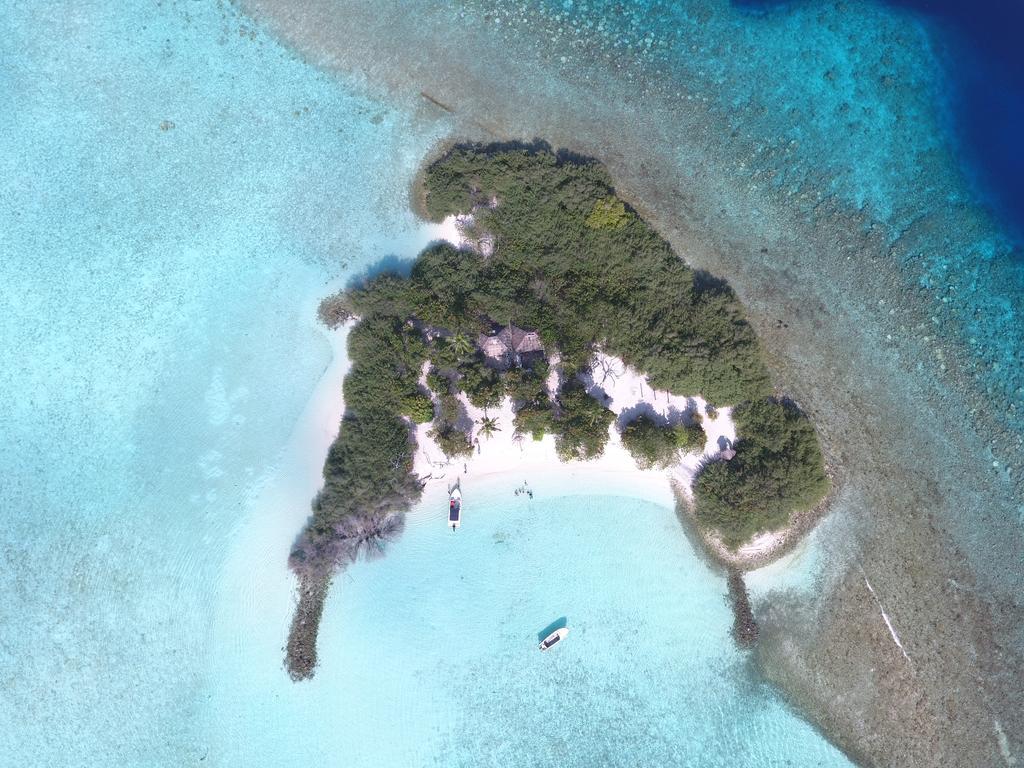 Ras Beach Inn Rasdhoo Екстер'єр фото