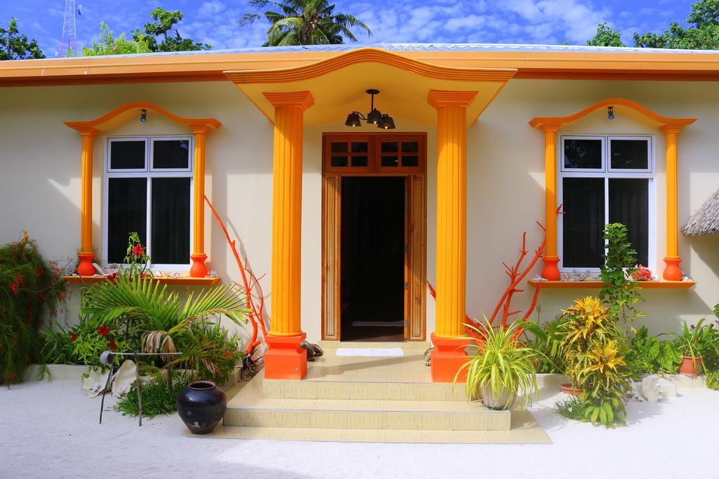 Ras Beach Inn Rasdhoo Екстер'єр фото